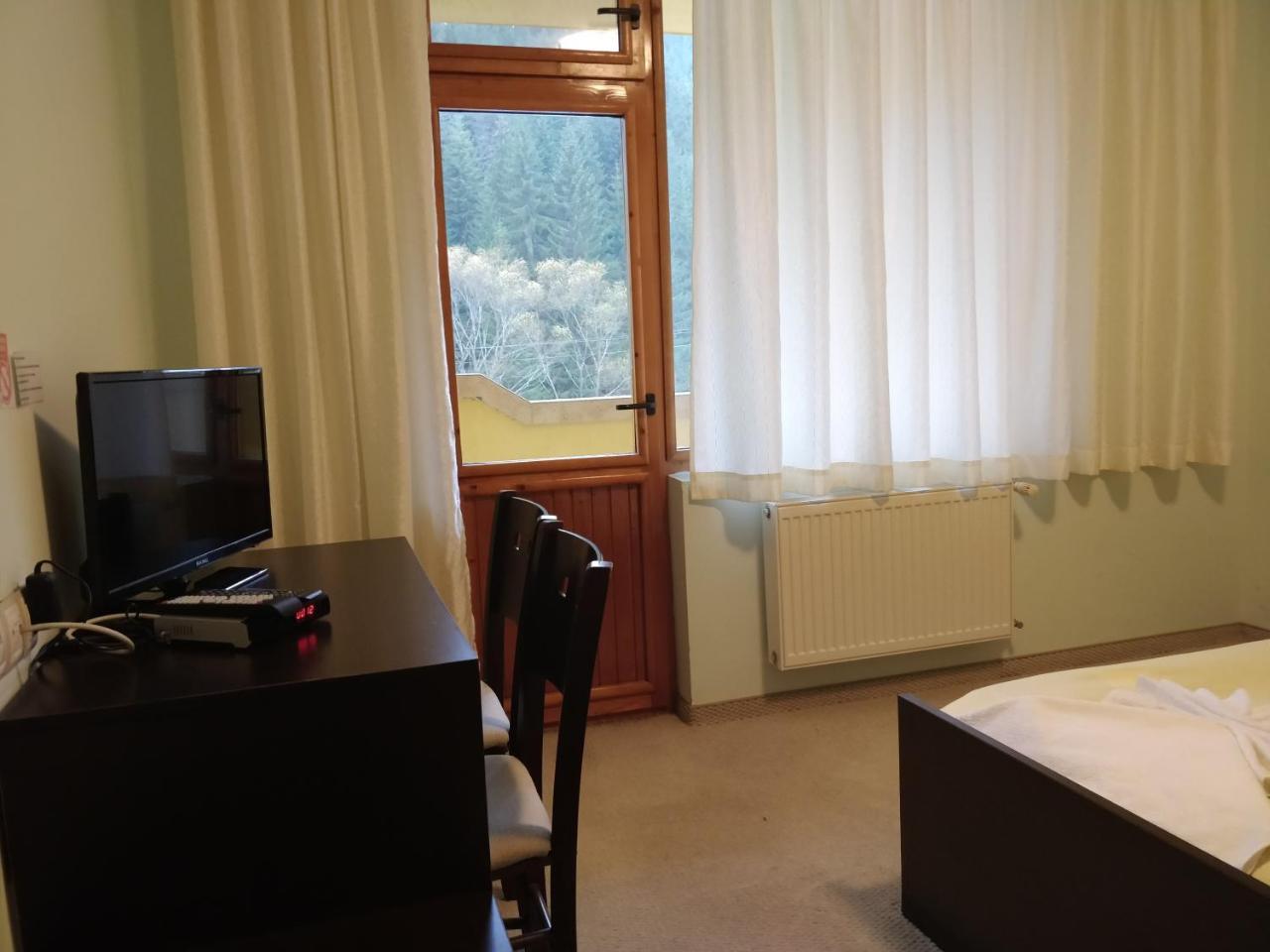 Hotel Restaurant Popini Laki Yagodina Luaran gambar