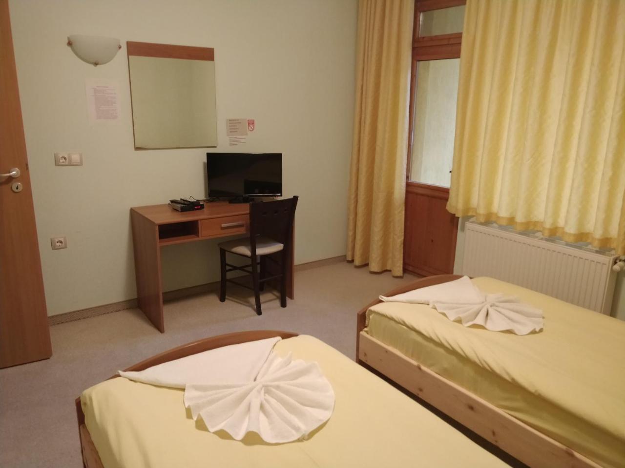 Hotel Restaurant Popini Laki Yagodina Luaran gambar