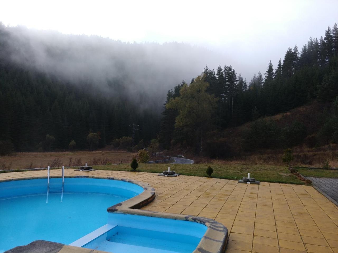 Hotel Restaurant Popini Laki Yagodina Luaran gambar